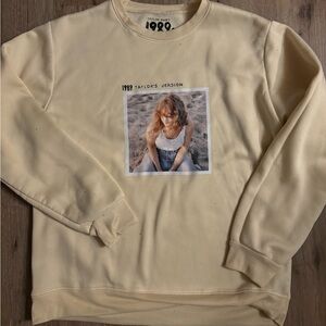 taylor swift 1989 sweatshirt